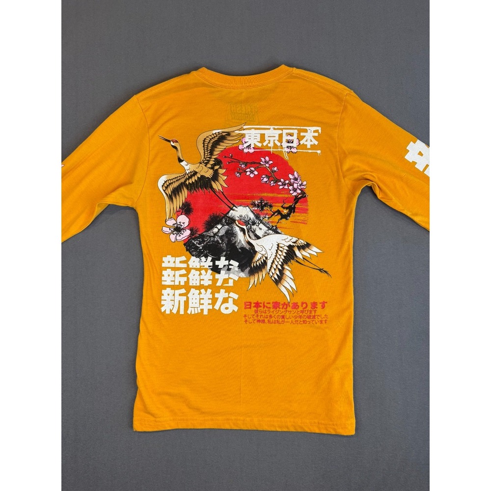 Fresh Laundry Men's S Japanese Crane Cherry Blossom Long Sleeve Graphic Tee
